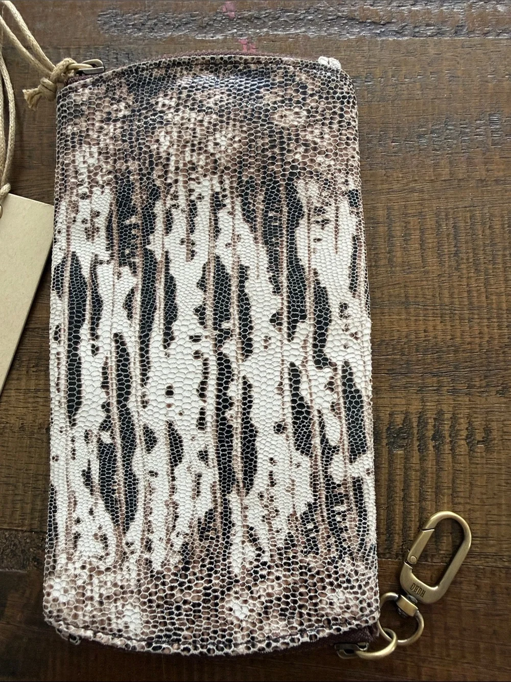 HOBO lizard Print sunglasses zip pouch